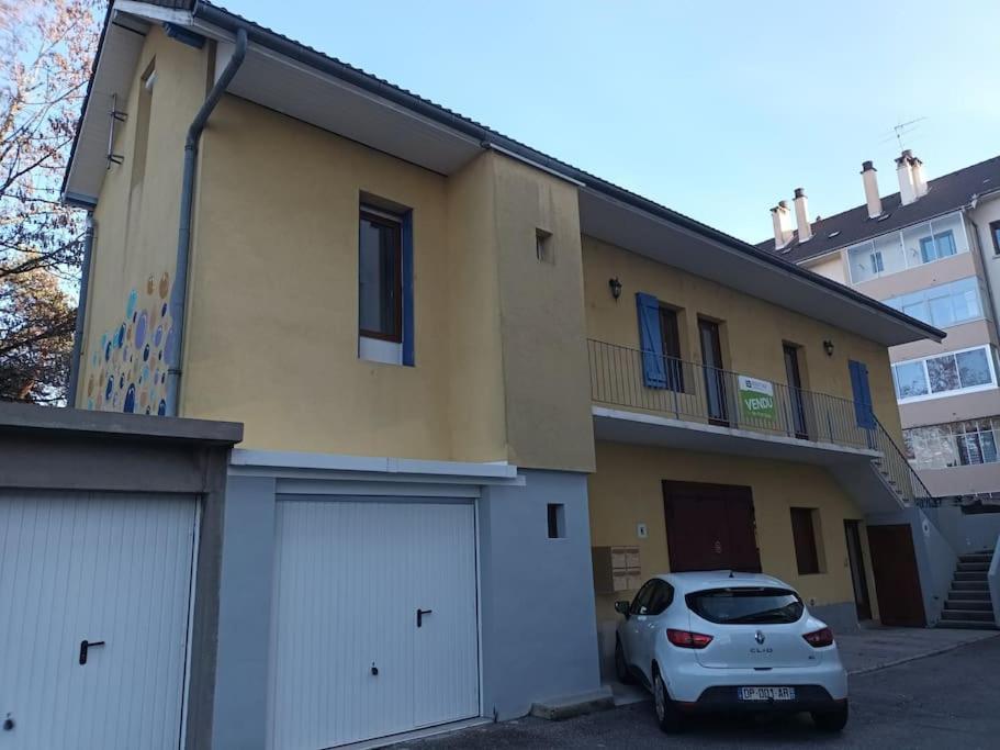 Appartement Duplex Avec Garage Annecy Centre Et Lac エクステリア 写真
