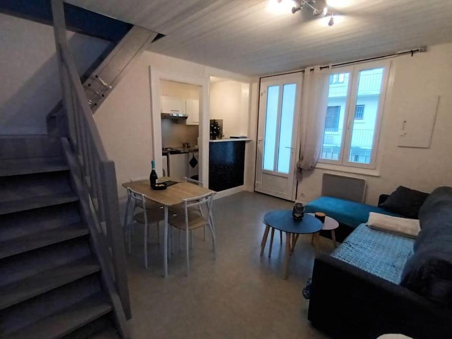 Appartement Duplex Avec Garage Annecy Centre Et Lac エクステリア 写真